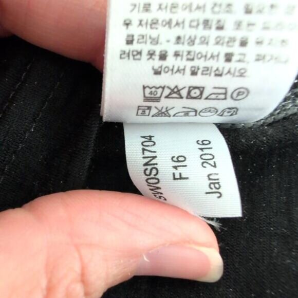 Smartwool Men's Merino Wool Black Base Layer Long Sleeve Shirt Small Breathable - Picture 3 of 6